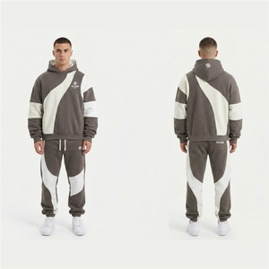 Ensemble de survêtement en molleton marron pour homme avec logo personnalisé, sweat à capuche et pantalon de jogging, panneaux contrastants, style streetwear, ensemble deux pièces - Product Image 5