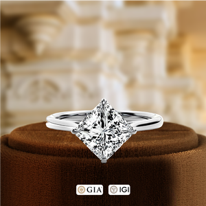 Bague de fiançailles solitaire en diamant de laboratoire taille princesse 1,5 carat certifié IGI, or jaune 14 carats, style minimaliste pour mariage - Product Image 3