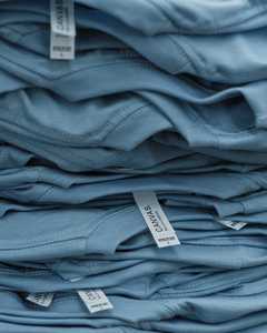 เสื้อยืดทรงเข้ารูป ยูนิเซ็กซ์ ผ้าฝ้าย 100% ผสมใยฝ้าย/ใยไผ่ ปรับแต่งได้ ป้องกันการเป็นขุย-Bella + Canvas 3001 - Product Image 1