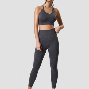 Ensemble de yoga pour femmes, tenue de sport sans couture, ensemble de yoga fitness, leggings taille haute, soutien-gorge de sport, ensemble de yoga respirant - Product Image 1