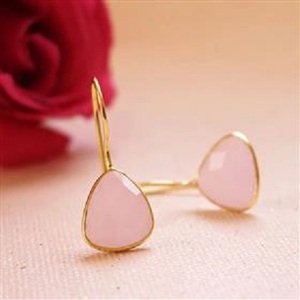 Boucles d'oreilles pendantes en argent sterling 925 avec pierre précieuse en calcédoine rose de forme trilobée, boucles d'oreilles en calcédoine rose au design tendance - Product Image 5