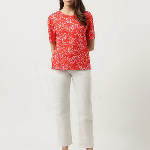 เสื้อยืดลำลองผู้หญิงไซส์ใหญ่ แขนสั้น ผ้าฝ้าย ระบายอากาศได้ดี ตกแต่งด้วยโลโก้ - Product Image 4
