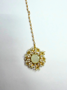 Ensemble de collier de mariée long en perles de cristal de préhnite et de pierre de lune naturelle avec boucles d'oreilles Maangtika, bijoux faits à la main en or 18 carats - Product Image 5