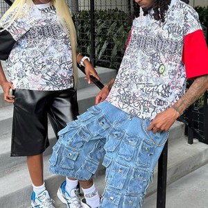 Camiseta Huili de Verano para Hombre, Estilo Urbano, con Estampado de Grafiti Personalizado, Bloques de Color y Pedrería, Talla Grande - Product Image 4