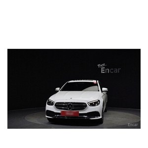Mercedes-Benz Clase E E350 4MATIC Avantgarde 2022, 29,863 km, Caja de Cambios Automática, Asientos de Cuero, Volante a la Izquierda, Cámara Trasera - Product Image 3