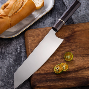 Couteau de chef artisanal de style japonais LEGACY BLADES en acier au carbone, ambidextre, finition haute brillance, manche en bois, compatible lave-vaisselle - Product Image 1