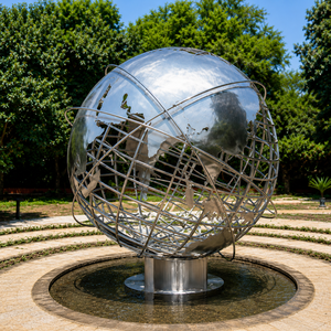 Grande sculpture de globe terrestre en acier inoxydable pour extérieur, fontaine sphérique en métal, art moderne, décoration de jardin, statue design - Product Image 2