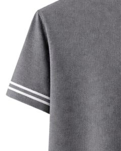 Polo gris personalizado para hombre, mezcla de algodón, informal, de manga corta, para verano, con cuello, puños y dobladillo con diseño de rayas en contraste. - Product Image 6
