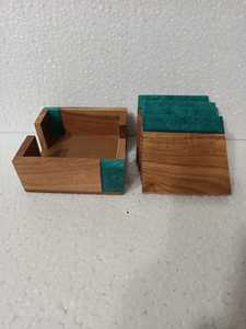 Sous-verres décoratifs en résine et bois pour designers d'intérieur – Modèles uniques pour la maison, l'hôtel et le bureau - Product Image 1