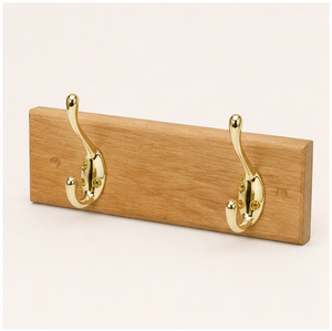 Porte-manteau mural robuste en bois massif avec crochets en laiton poli pour manteaux, sacs et clés, à prix raisonnable - Product Image 5