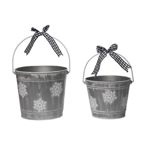 Macetas Rústicas de Metal Galvanizado Magnolia Farms para Árboles de Navidad, Decoración Navideña para el Hogar - Product Image 5