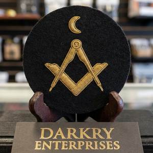 Parche de insignia personalizado hecho a mano con hilo de oro, compás masónico, corona de laurel y emblema G, para regalia, blazer azul y uniforme - Product Image 2