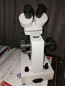 Microscope stéréoscopique binoculaire pour dissection, instrument de visualisation 3D à grossissement élevé pour l'éducation en laboratoire - Product Image 4