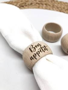 Anillos de servilleta modernos de acrílico con diseño hueco, decoración de mesa de madera para bodas, decoración de mesa duradera, nombre personalizado. - Product Image 4
