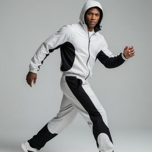 Custom Logo Men's Oversized Nylon Windbreaker Tracksuit Set Half Zip Jogging Sportswear High Quality Gym Workout Outfit - Product Image 6