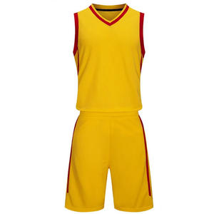 Tenues de basketball de haute qualité personnalisables, manches courtes, polyester premium, respirantes, pour hommes adultes - Product Image 3