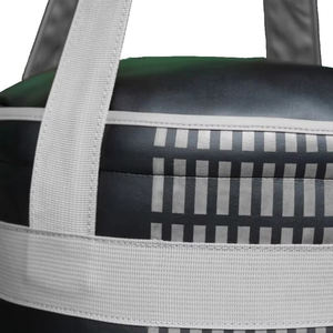 Sac de frappe lourd professionnel pour boxe et MMA - Cuir de haute qualité avec remplissage de sable, tailles et couleurs personnalisées - Product Image 6