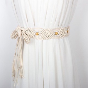 Ceinture bohème tricotée en corde tressée avec perles en bois et pompon, accessoire pour robe et jupe - Product Image 2