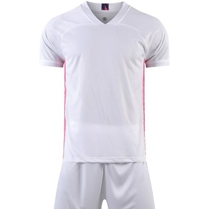 Uniforme de Fútbol Blanco con Logotipo Personalizado OEM, Jersey Deportivo Transpirable de Secado Rápido de Alta Calidad para Hombre y Mujer con Nombre - Product Image 1
