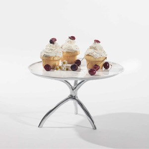 Support à gâteau rond en acier inoxydable avec bord lisse et base sur pied, lavage à la main uniquement - Product Image 6