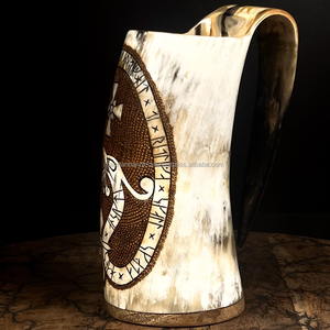 Chopes en corne de viking, authentiques récipients à boire médiévaux pour les fêtes costumées, les bars, les maisons, les soirées à thème, la décoration rustique. - Product Image 6
