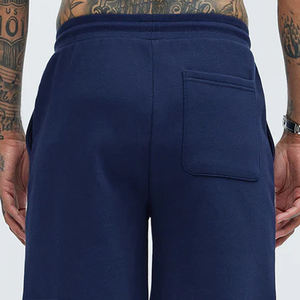 Shorts pour hommes pour l'été, conçus pour allier confort, style et fonctionnalité grâce à des matériaux respirants et légers / Vêtements décontractés - Product Image 6