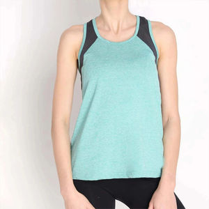 Camiseta sin mangas para mujer con diseño personalizado y tela transpirable para días activos, camiseta básica para mujer con encaje, spandex y poliéster. - Product Image 2