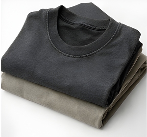 T-shirt en coton French Terry 240 GSM personnalisé, délavé à la pierre, coupe oversize à épaules tombantes, style streetwear, grammage lourd, teint en pièce, vierge - Product Image 4