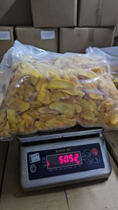 Snacks de jackfruit séché de haute qualité, fabriqués à partir de jackfruit frais, chips de fruits tropicaux croustillants pour le marché d'exportation en gros - Product Image 4
