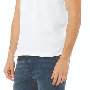 T-shirt unisexe blanc à col en V de 4,2 oz, 100 % coton peigné Airlume, manches courtes, jersey essentiel en polyester/coton - Product Image 5