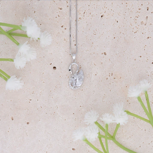 Collar de Moissanita Premium para Mujer, Plata de Ley 925, Cadena Fina, Diseño Deslumbrante, Regalo de Joyería para Bodas o Fiestas - Product Image 4