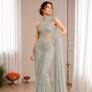 Sari en crêpe de soie haut de gamme prêt-à-porter avec broderies et sequins, et chemisier de créateur cousu – Prix de gros par Royal Export - Product Image 1