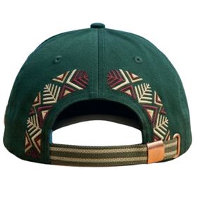 Casquette de baseball personnalisée avec logo, broderie de haute qualité, chapeau en coton ajustable, design premium à 5 panneaux pour les marques de mode et les marchés de détail - Product Image 3