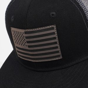 Casquette trucker unisexe 6 panneaux, dos en maille noire avec applique drapeau américain, ajustement réglable, style décontracté, adulte, printemps-été - Product Image 4