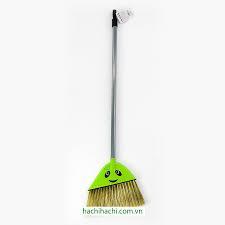 Panda 82cm scopa - Product Image 1