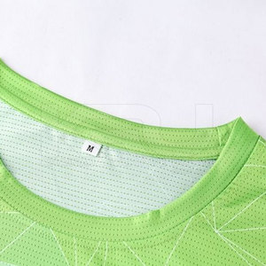 Uniforme Deportivo Personalizable de Manga Corta, Transpirable y de Alto Rendimiento, Jersey de Fútbol de Secado Rápido para Clubes Profesionales - Product Image 3