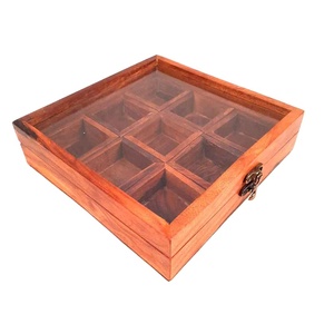 Caja de condimentos de madera de diseño único, herramientas para hierbas y especias y molinillos de nueces, contenedor de herramientas de cocina de la India fabricado - Product Image 1