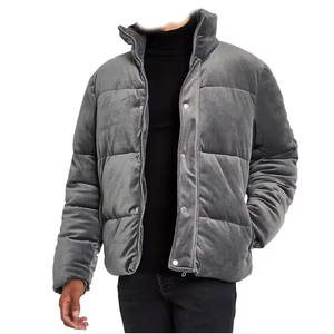 Blouson matelassé gris foncé pour homme, col montant, fermeture éclair, coupe-vent, rembourrage en polyester, hiver, à capuche, logo frontal, coupe classique - Product Image 4