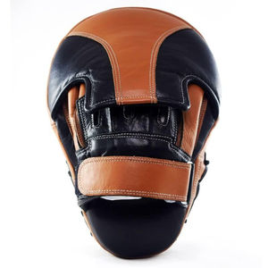 Guantes de Entrenamiento de Cuero Marrón y Negro para Boxeo, MMA y Muay Thai, Duraderos y Cómodos para las Manos - Product Image 1