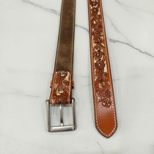 Cinturón Western de Alta Calidad, Marrón, con Estampado Floral, Cuero Tallado a Mano, Juego de 6 Cinturones con Hebilla Antigua, Diseño Resistente - Product Image 2