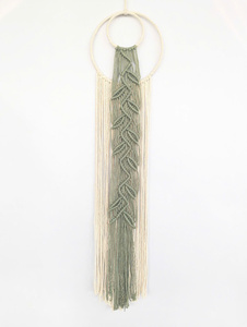 Décoration murale en macramé bohème faite à la main avec motif de feuilles vertes, cerceau circulaire en coton tressé, art décoratif - Product Image 1