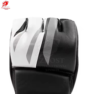 Gants d'entraînement en cuir personnalisés pour MMA et kickboxing, respirants, séchage rapide, fentes pour les doigts, fermeture auto-agrippante - Équipement de combat unisexe - Product Image 4