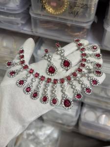 Collier en alliage plaqué argent avec zircone cubique, bijoux de luxe pour femmes, idéal pour mariage indien, fête nuptiale, mode - Product Image 3