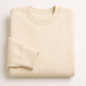 Sudadera Personalizada para Hombre, Color Marfil, Cuello Alto Clásico, Corte Relajado, Tejido de Algodón Peinado, Modelo MCRW-0045 - Product Image 5