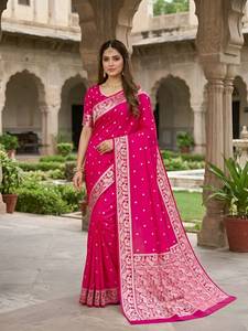 Sari Tradicional Indio de Seda Banarasi con Tejido Zari, para Bodas, Eventos Festivos, Atuendo Femenino Reciclado - Product Image 6