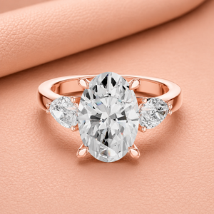 Anillo de Compromiso de Diamantes de Corte Ovalado en Oro Rosa de Lujo, Anillo de Novia de Tres Piedras, Joyería Fina Hecha a Mano, Regalo para Mujer - Product Image 1
