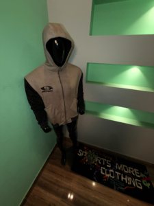 Hoodie décontracté pour homme avec imprimé intégral et fermeture éclair, style streetwear, sérigraphie - Product Image 4