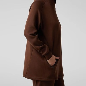 Conjunto Deportivo Modesto Personalizado con Cremallera para Mujer, Diseño con Bolsillos, Conjunto de Gimnasio Musulmán de Secado Rápido, Ropa Deportiva Musulmana para Mujer - Product Image 2