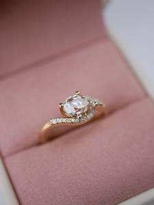 Bague de Fiançailles Ovale en Moissanite, Alliance de Mariage Plaqué Or, Sertie à Griffes, Bague de Promesse pour Femme - Product Image 3