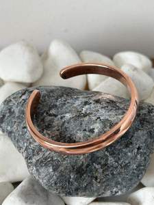 Brazalete Abierto de Aleación de Cobre SOFIYA CRAFT, Pulido y Liso, Banda Ancha, Unisex, Joyería de Moda para Regalo - Product Image 4